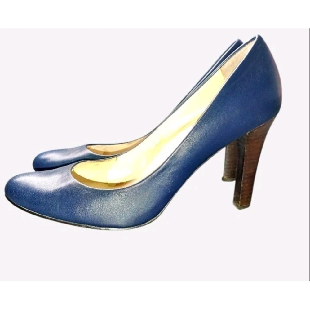 Navy‎ Blue Leather Pumps With A Rounded Toe Size 9.5 M Lauren By Ralph Lauren.